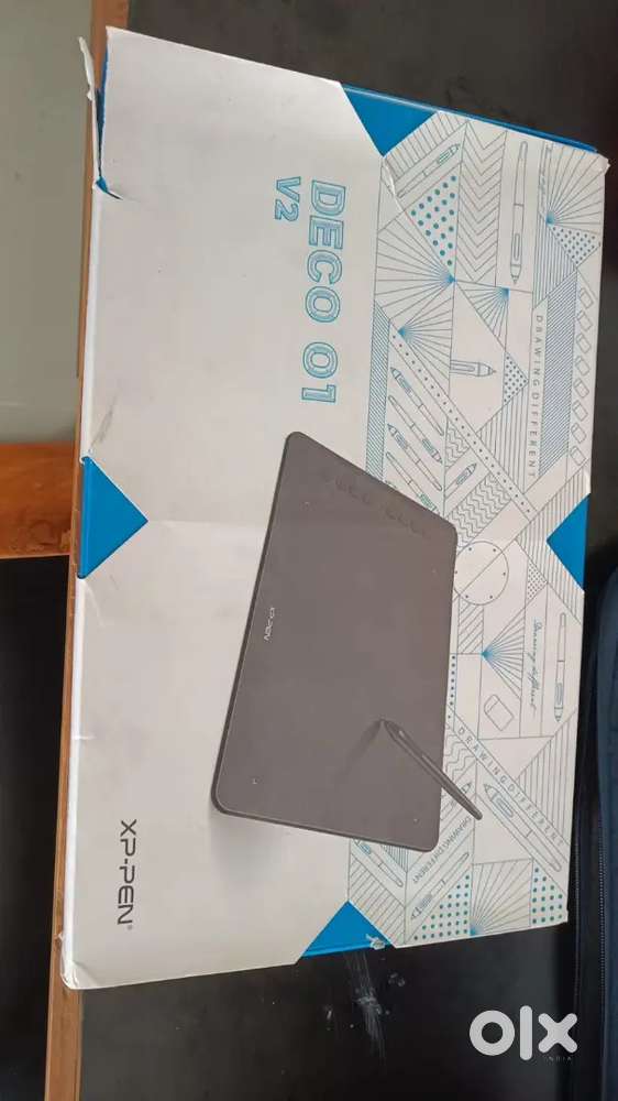 XPPen deco-01 v2 drawing tablet and stylus