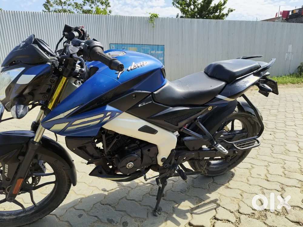 Bajaj NS160 very less run excellent condition