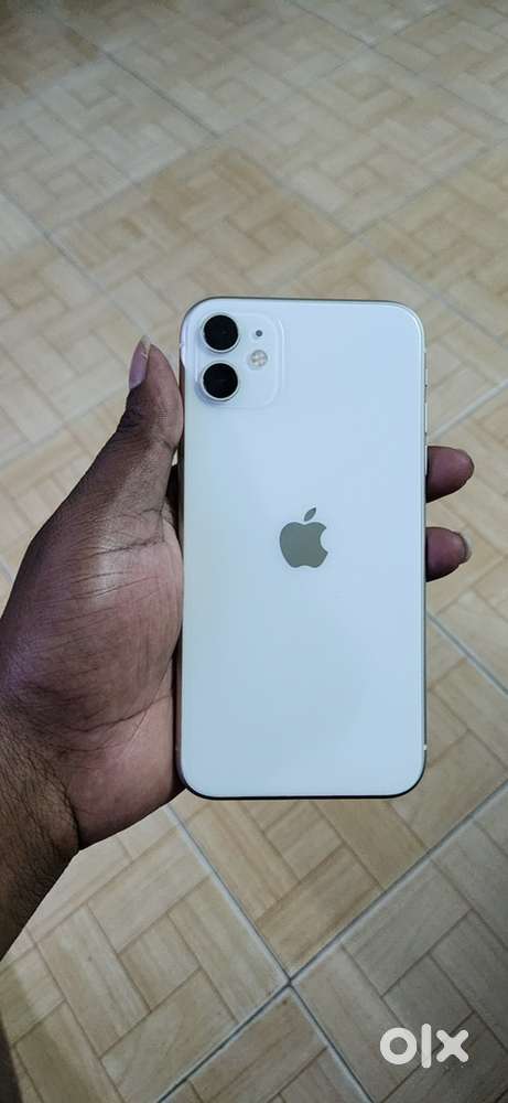 iPhone 11 neatly good