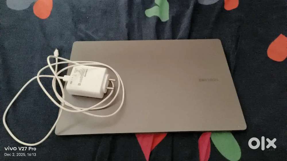 New samsung galaxy book5 Laptop