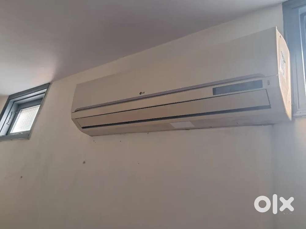 Split ac from LG, in good condition, 2009 make