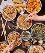 I need Chinese cook with momos karigar