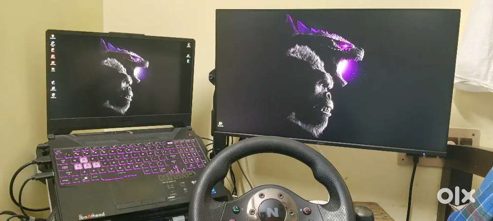 Driving wheel with 270 degree control and AB pedals