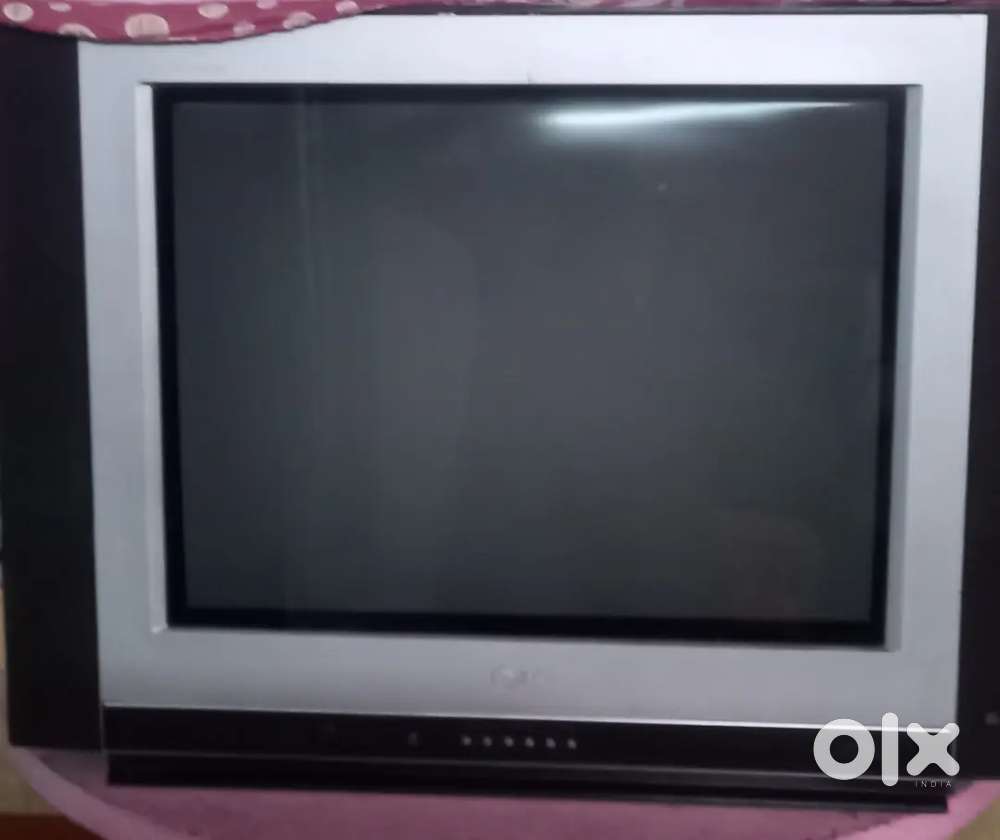 LG 32 inch portable television