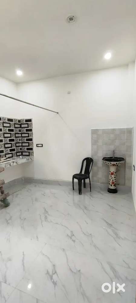 2 BHK Flat Available for Rent