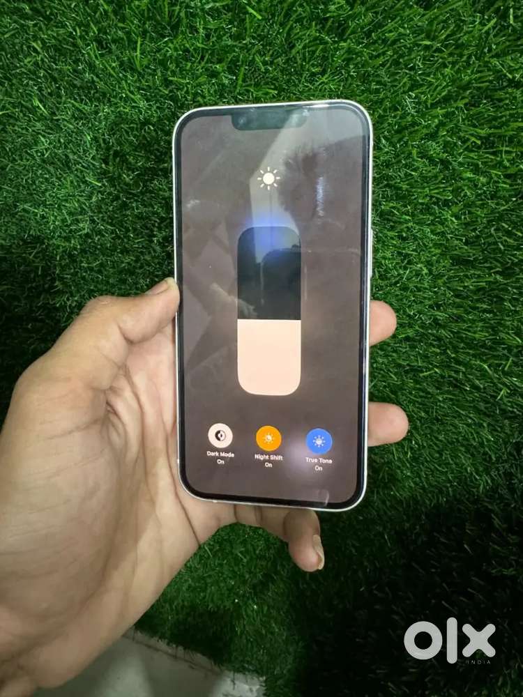 Selling my IPhone 13 With Bill Box And Accessories.