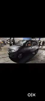Hyundai i10 2011 Petrol 66000 Km Driven