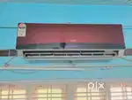 USED 1 TON 3 STAR LLOYD AC