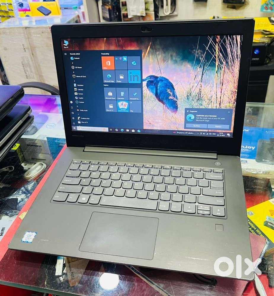 Lenovo i5 8th gen 8gb ram 256gb ssd with adapter Brand new condition