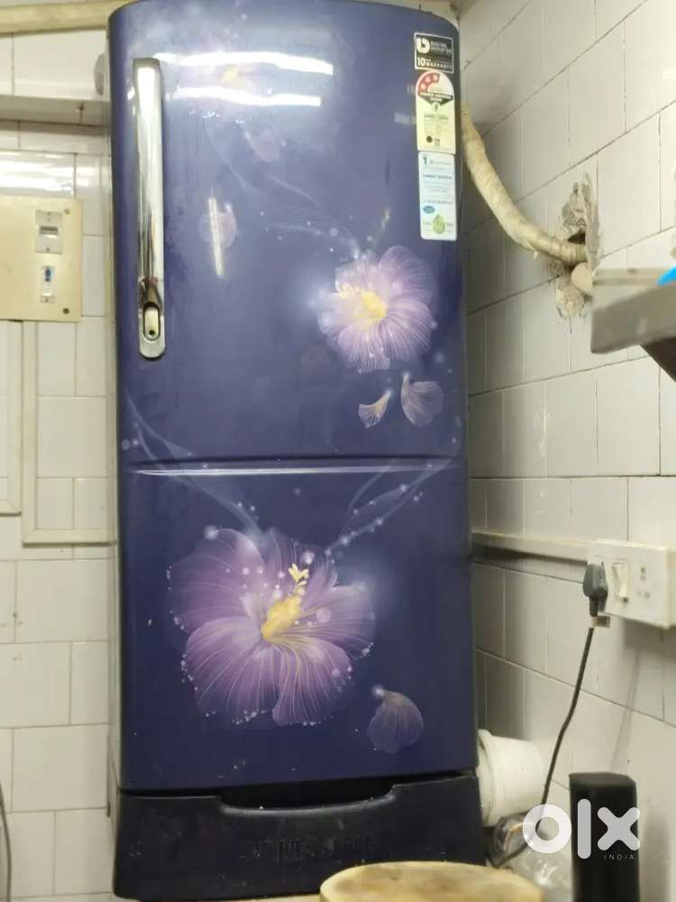 Single door fridge