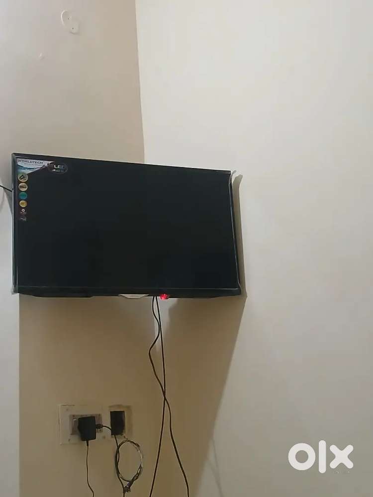 Worldtech tv new condition 43inch