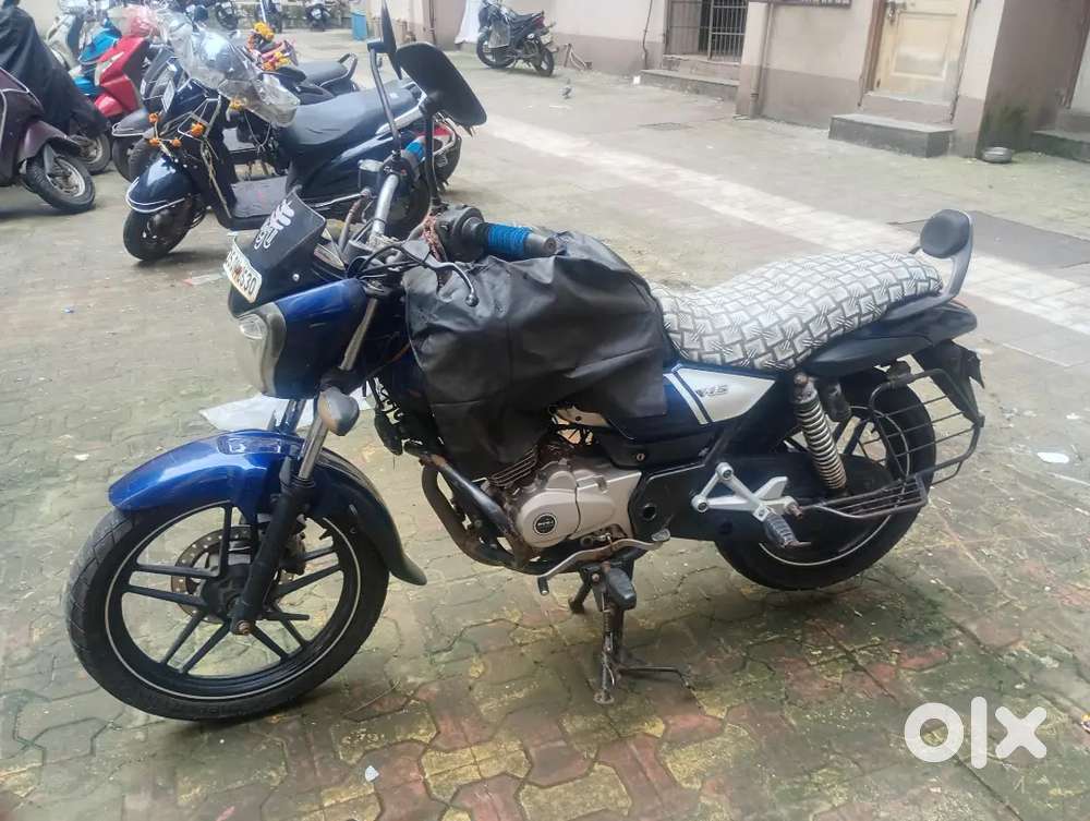 Bajaj V15 - 2017