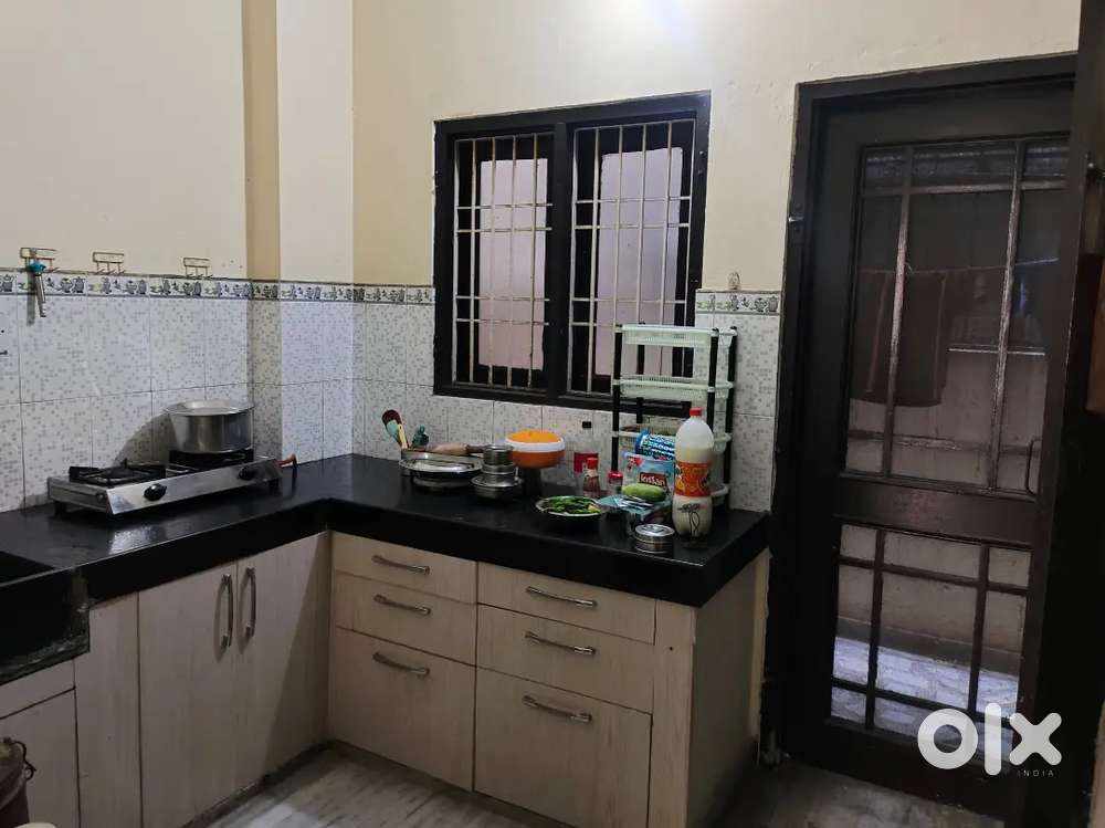 3 bhk flat in nirman nagar