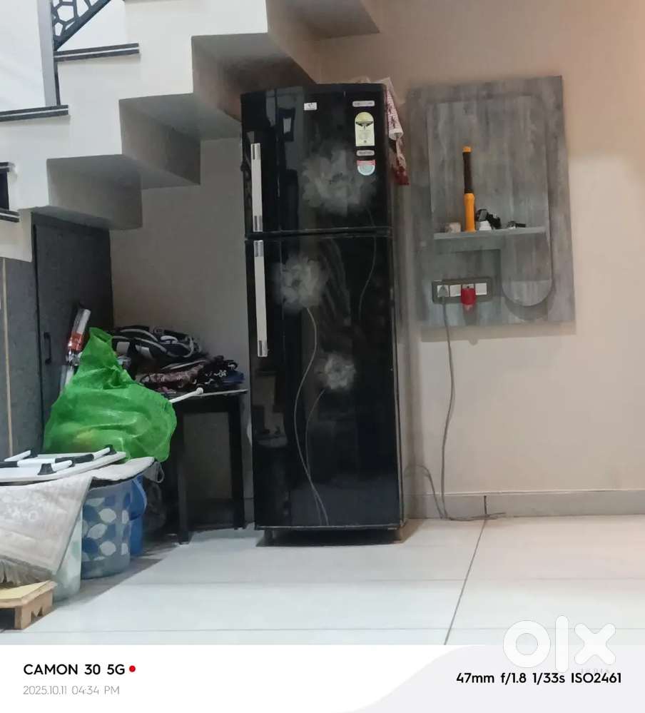 Videcon refrigerator , frost freezer ,4 star , 285 litre