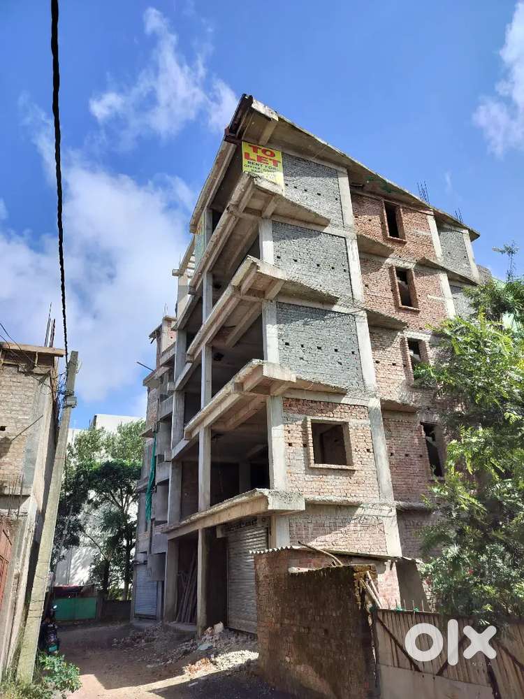 Comercial building for rent- At kathal more chock