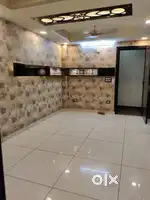 2 bhk flat nearby metro main market prime location 200 unit bijli free