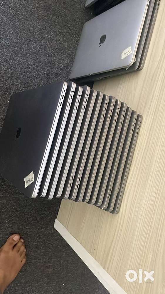 Apple macbook intel chip in bulk qty a2141 / a1990 & M series sale qty