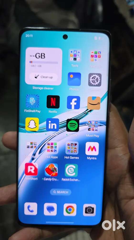 Opps 27 pro 1 month warranty hai 8+256 full condition mobile