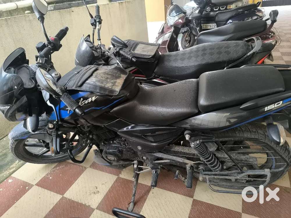 Bajaj pulsar 150 cc twin disk