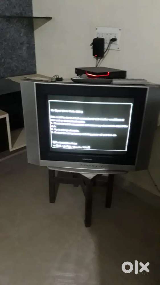 Samsung 32 inch box tv