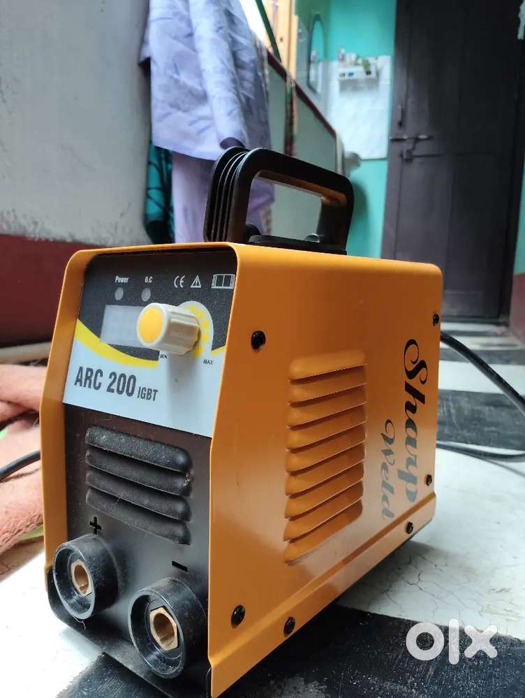 Mini size powerful Electric Welding Machine 200 A. Welds Iron, Steel.