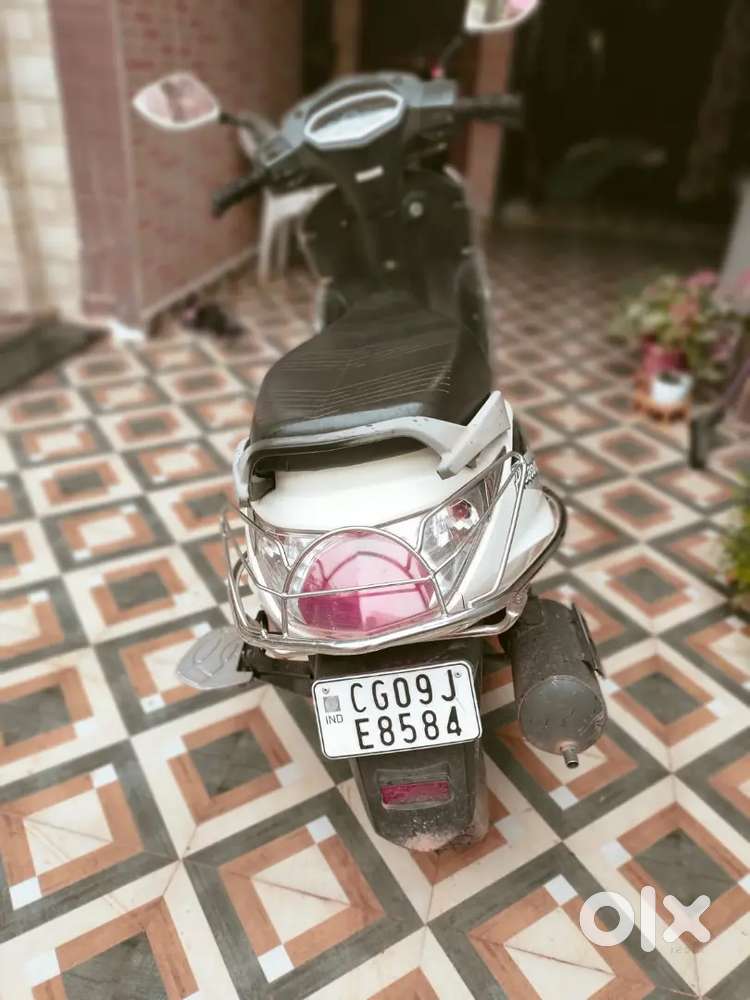 Sell scooty