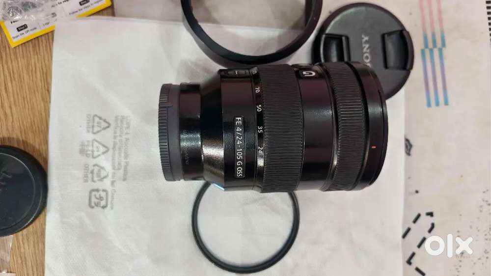 Sony 24-105mm F4 Full Frame Lens in Genuine condition