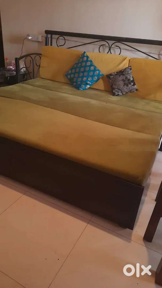 Bed come Sofa