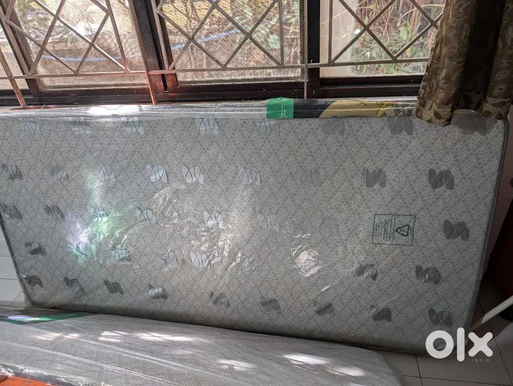 SleepWell Memory Foam Mattress For Sale Negotiable