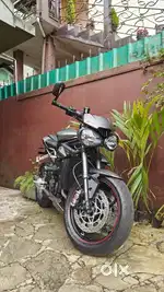 Triumph 765 RS in mint condition