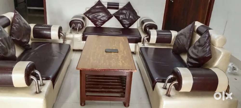 Sofa set 6 seater 2 seater ke 3 set and centre table