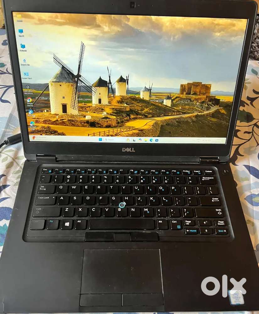 Dell Touch screen 5400 Series i7
