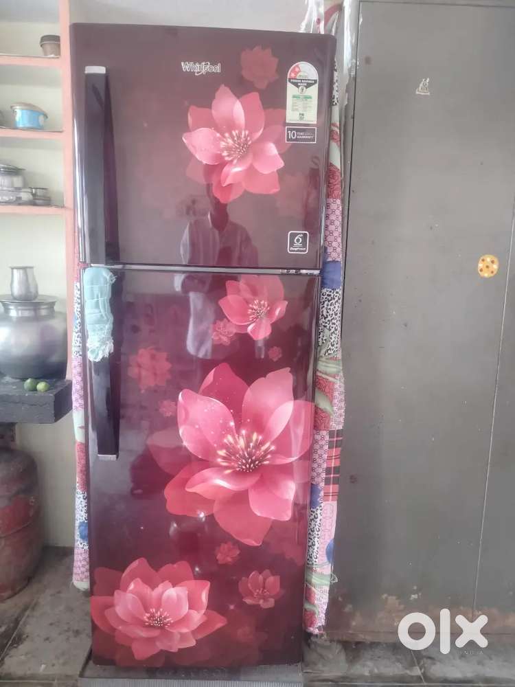 Whirlpool double door fridge