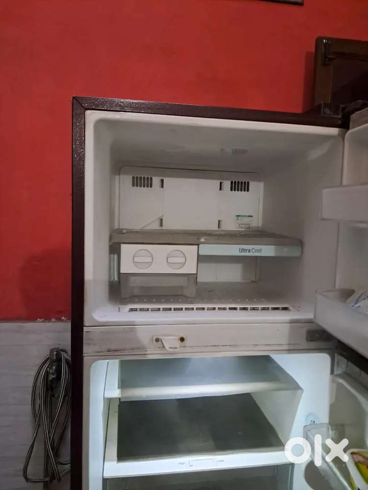 LG Double Door Refrigerator ( 2016 Model)