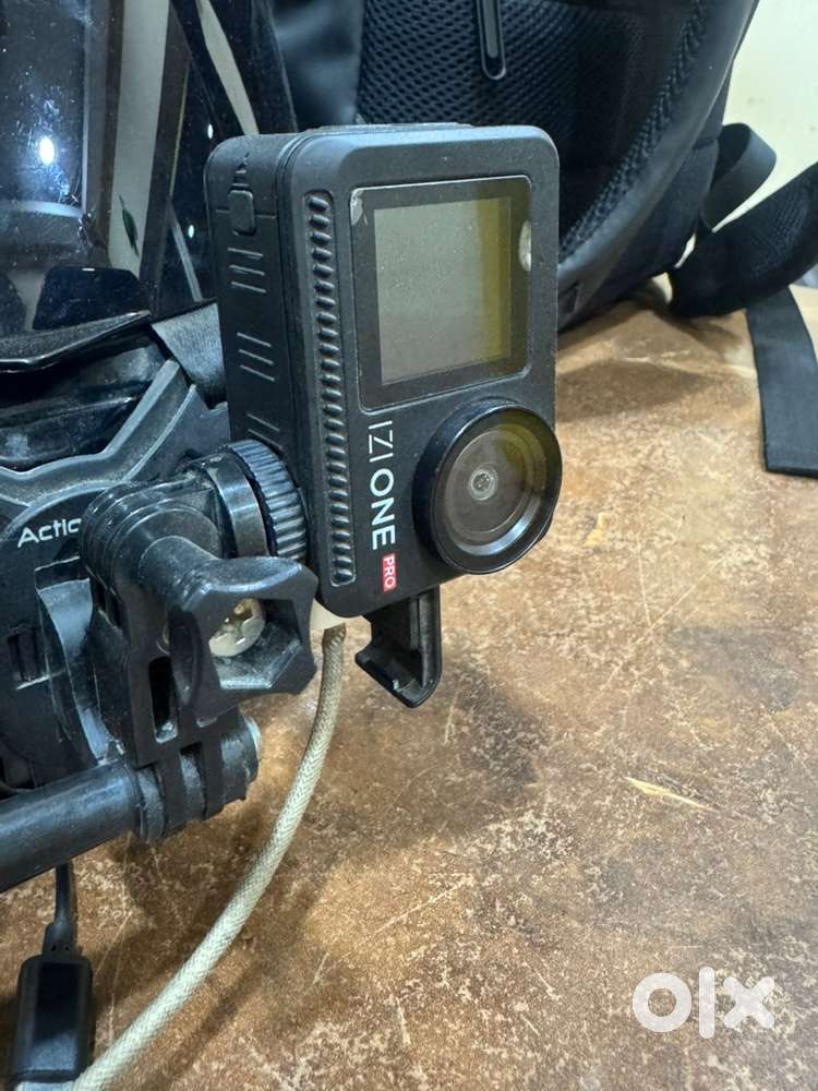 Izi one pro action camera