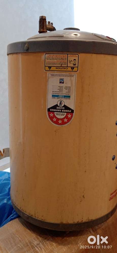 Geyser 6 year old top condition