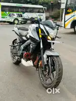 Pulsar NS 200