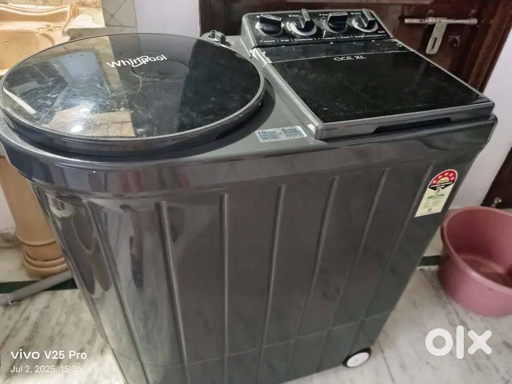 Wirpool 9 kg semiauto washing machine