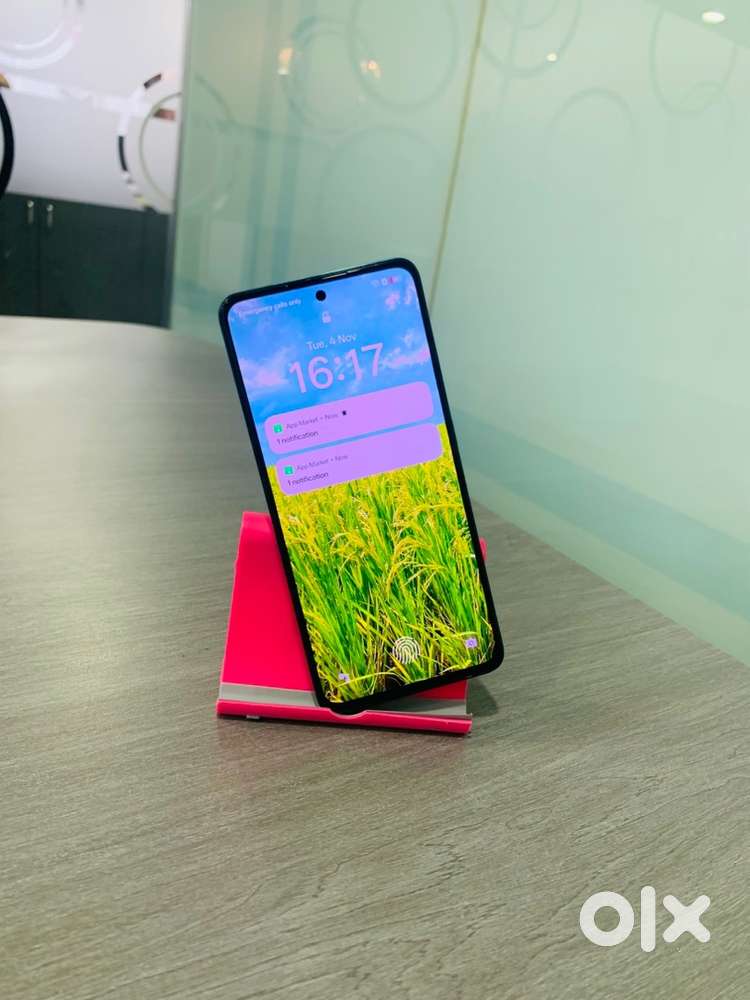 One plus nord-2T-256Gb-12Gb-6.4inch-used one