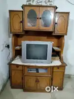 Showcase with Tv