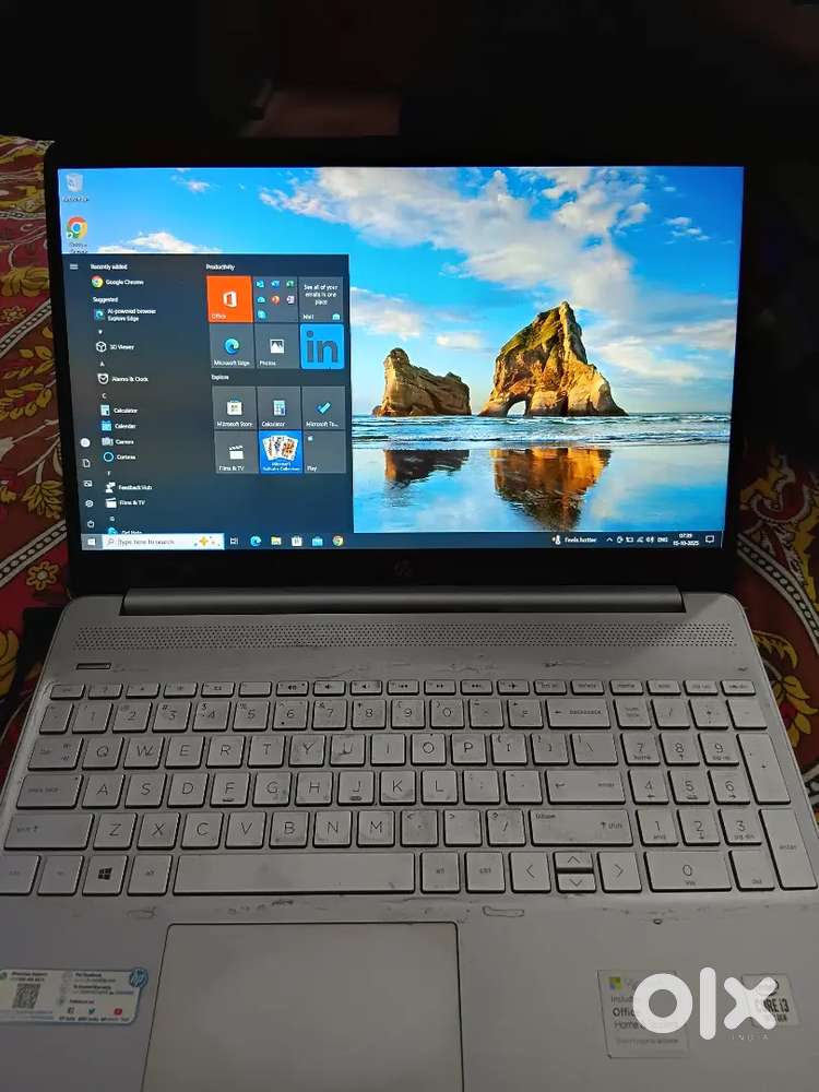 Hp 15s I3 10th Generation with IPS Display 3 years only.
