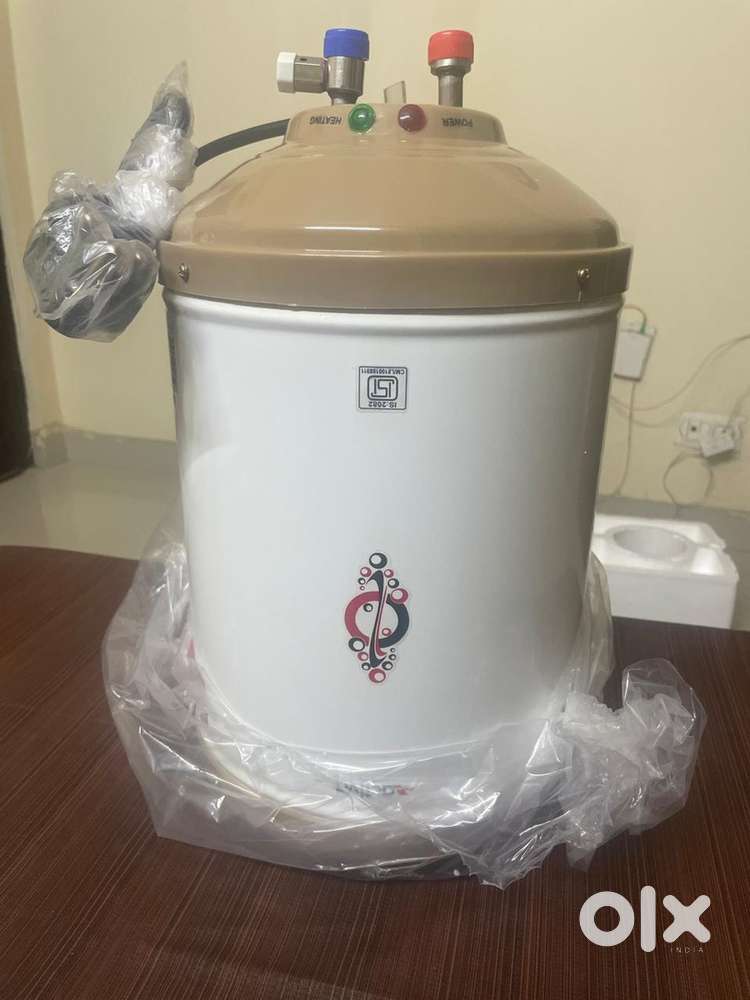 Geyser 10 litre brand new with warranty