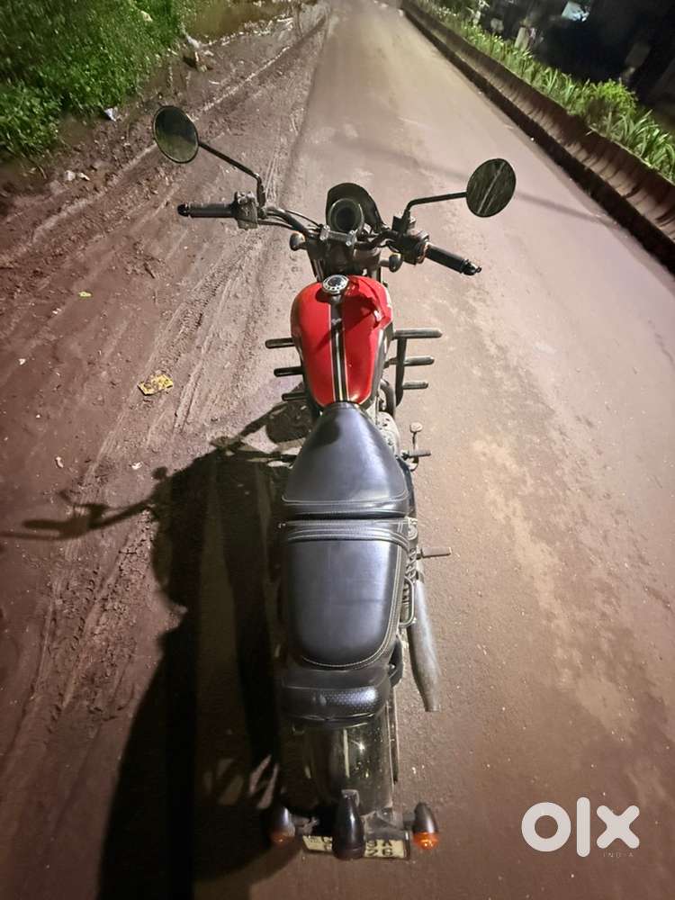 Yezdi roadster 2024 model at Nashik