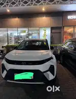 Tata Nexon Creative+ S Petrol DCT – Only 5,000 km!