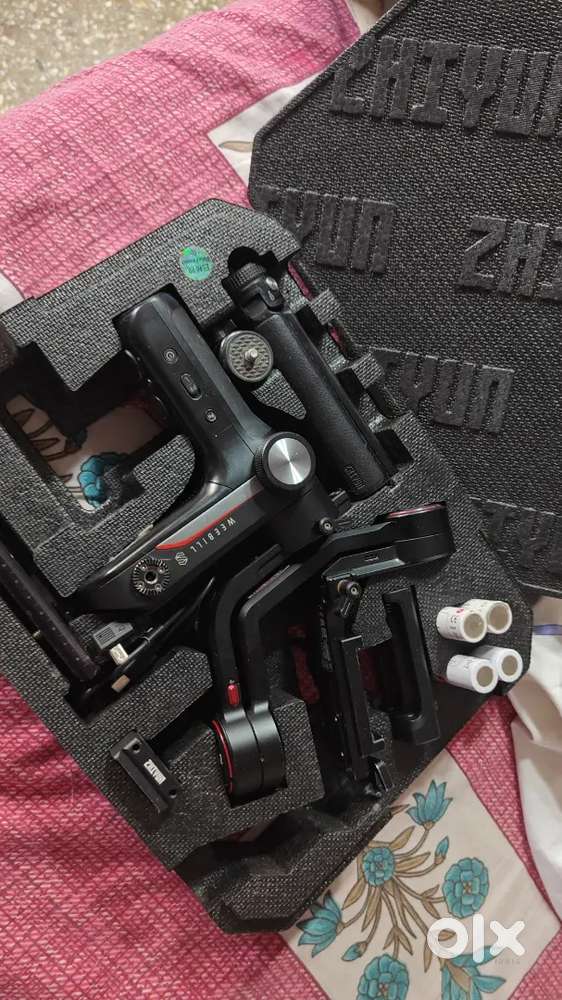 Zhiyun Weebil S Gimbal With all Accessories Extra battery