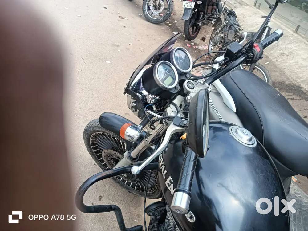 Royal Enfield Thunderbird 350 alloy wheels