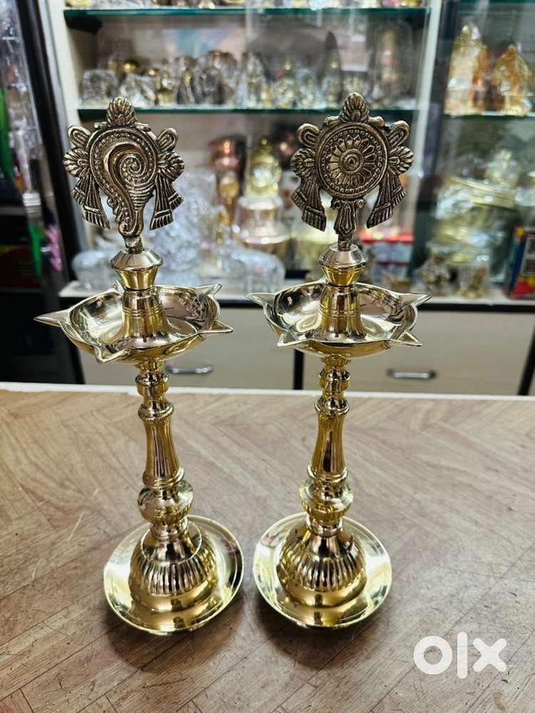 Premium Fine Brass 15 Inches Shank Chakra Deepam