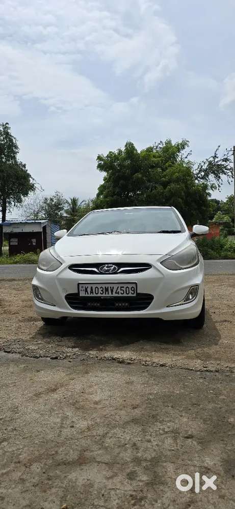 Hyundai Verna2nd Owner 1.47L Kms Neat Condition with Extra Features