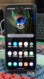 Galaxy S10 / 8-128