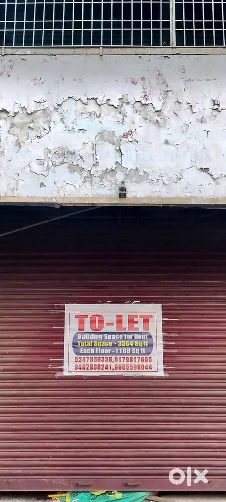 Shop /new Building for rent main road